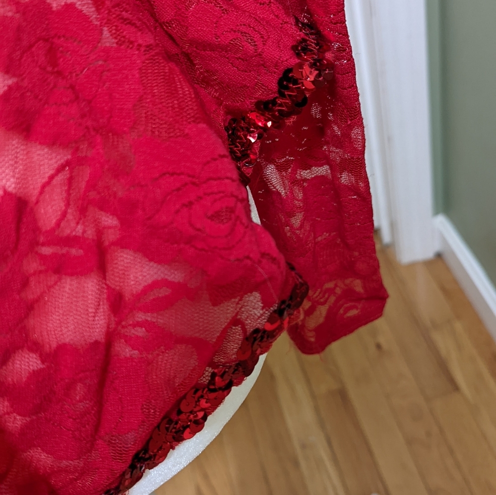 Red lace jacket - Picture 3 of 5